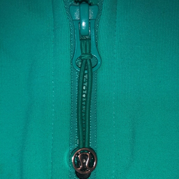 Lulu Lemon Stride Jacket - Picture 2 of 4